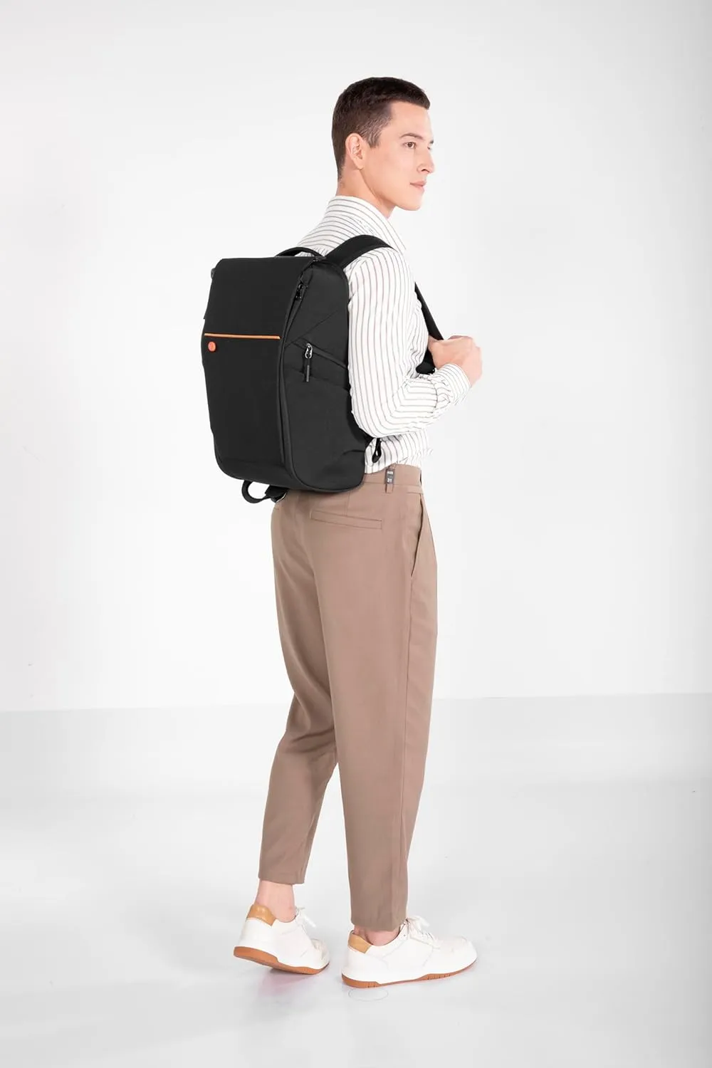 17.5 Inch Urban Daypack,Transit Workpack,Travel Backpack for Men Womens,Water Resistant Work College Fashion Bag(Black)