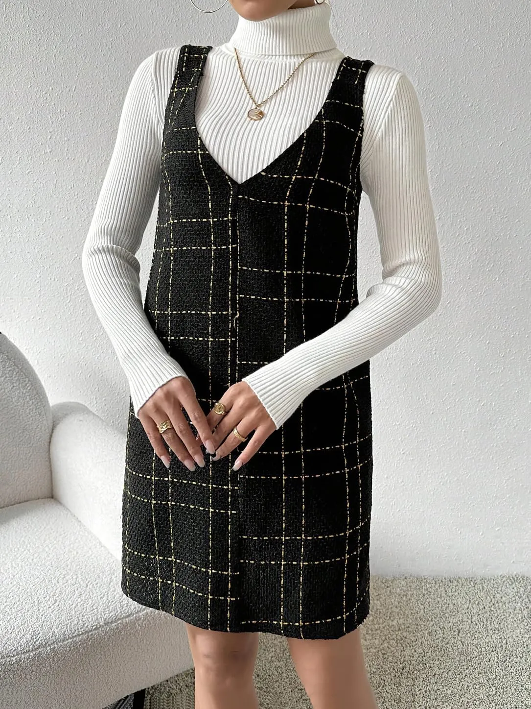 chouyatou Women Elegant A Line Tweed Pinafore Dress V Neck Sleeveless Plaid Mini Short Overall Vest Dress