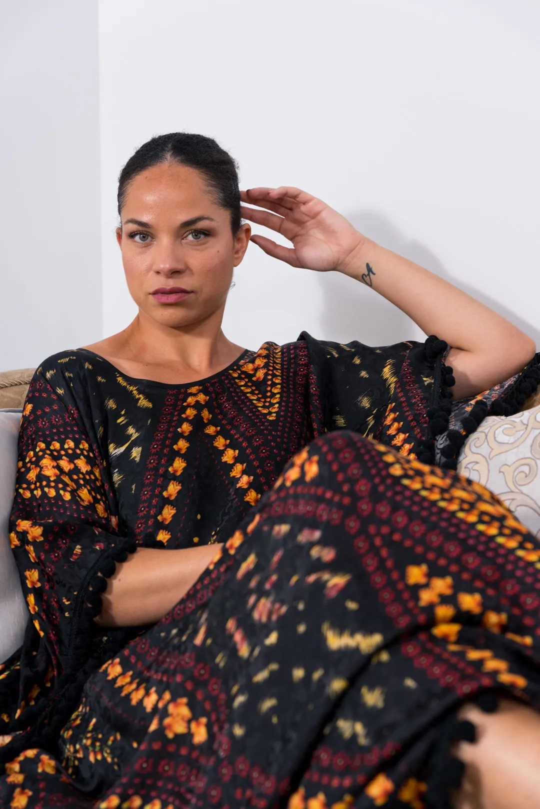 Farasha black geometric kaftan dress