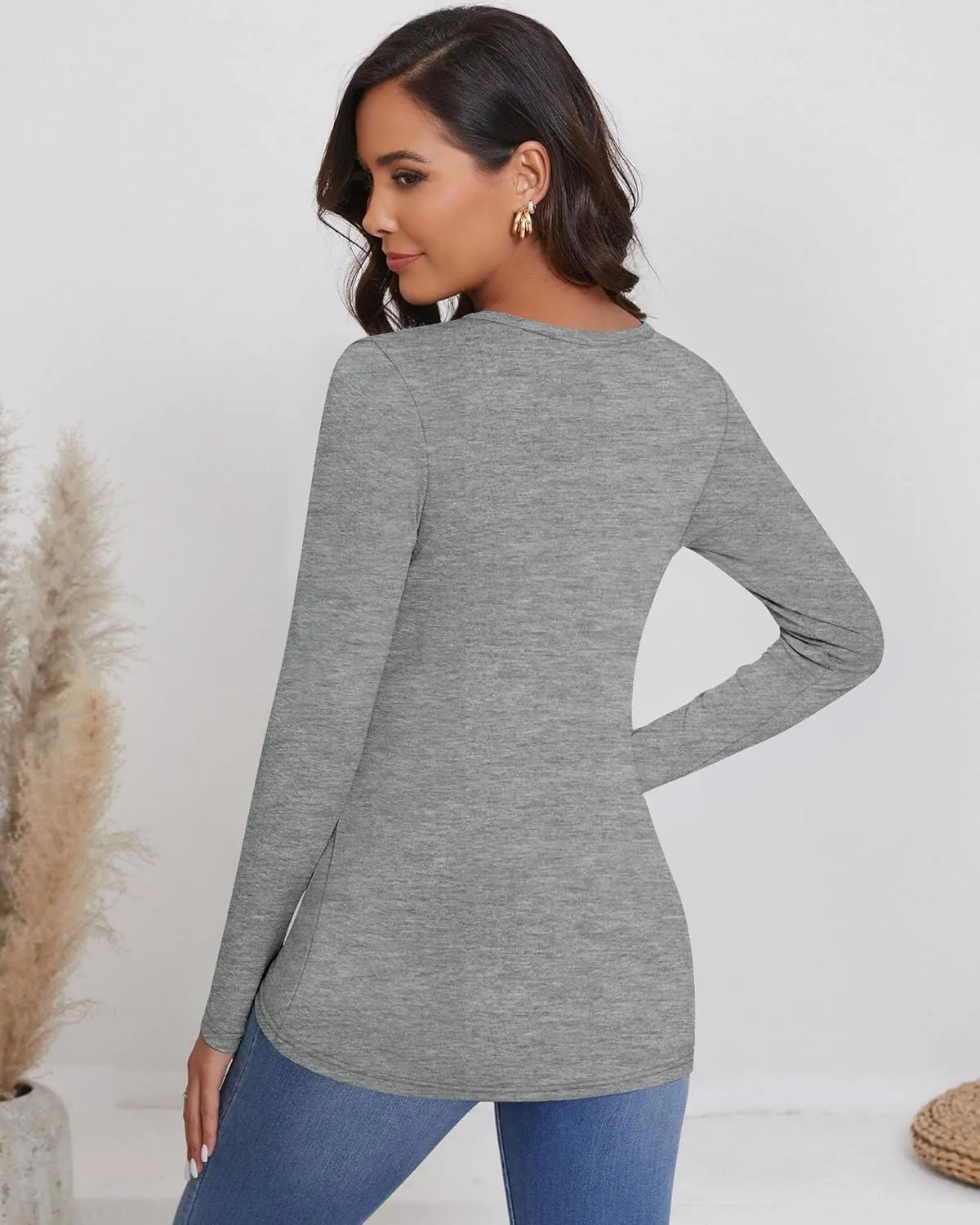 Ficerd 3 Packs Women's Long Sleeve Shirts Crew Neck Shirts 2025 Fall Tops Basic Tee Casual Loose Fit Clothes Outfits Blouse
