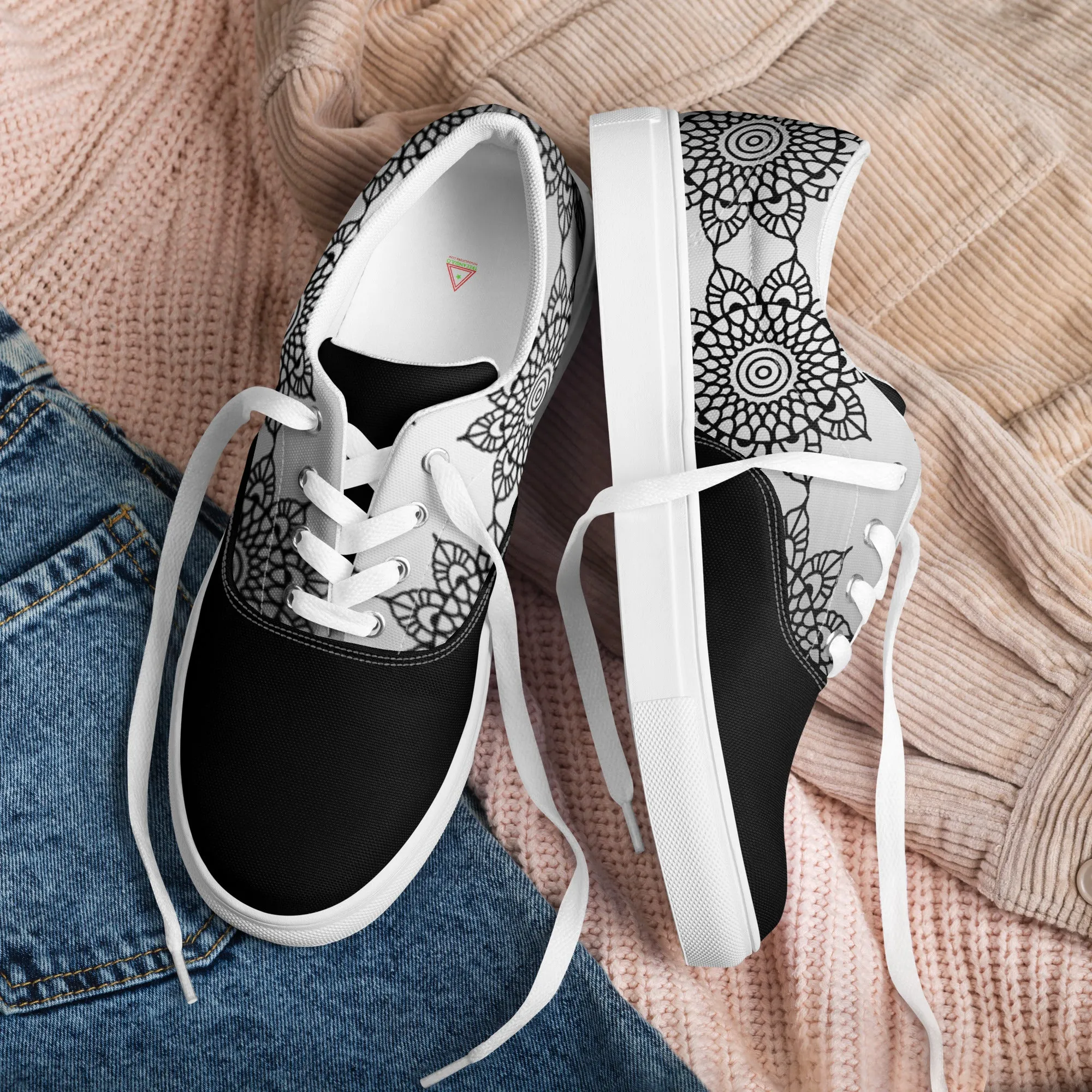 GLINT Lace-up canvas shoes