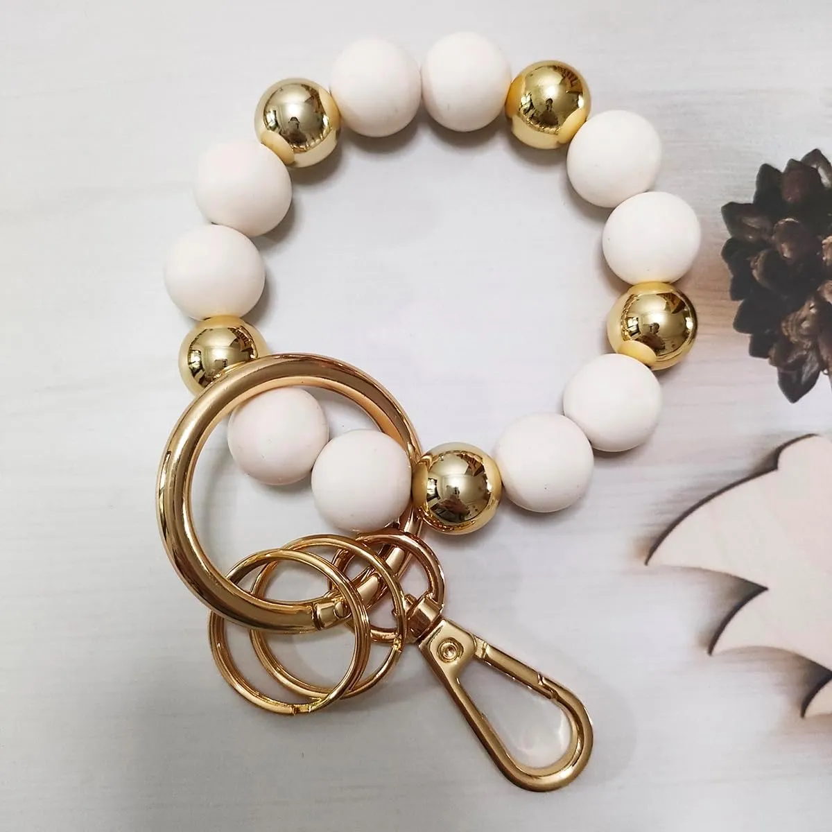 Junyuerly Wristlet Keychain Silicone Beaded Key Ring Bracelet for Women Elastic Bangle Key Chain Holder