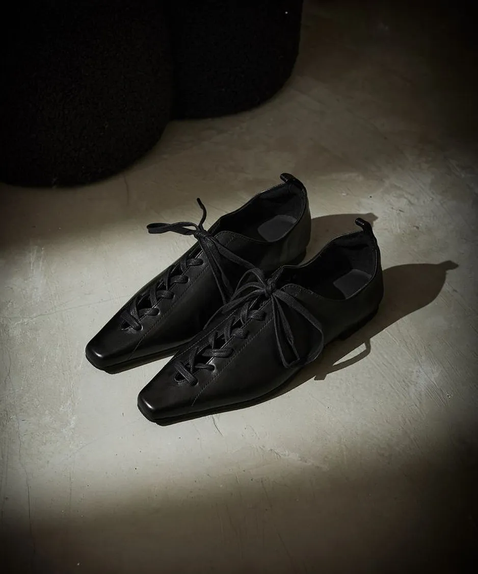 Lace Up Flat Shoes