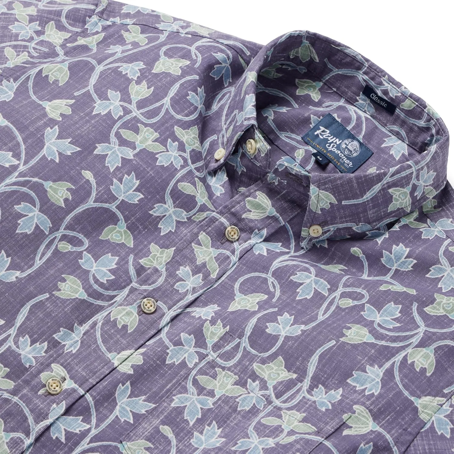 Reyn Spooner Men's Floral Hawaiian Aloha Shirt - Button Front
